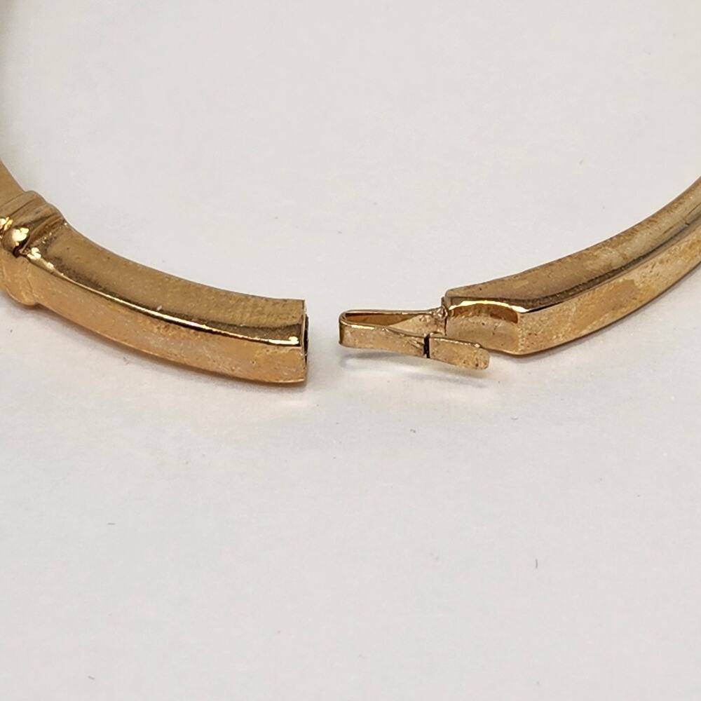 Blue Clear Crystal Gold Tone Bangle Hinged Bracelet Costume Jewelry Workwear - Picture 3 of 6